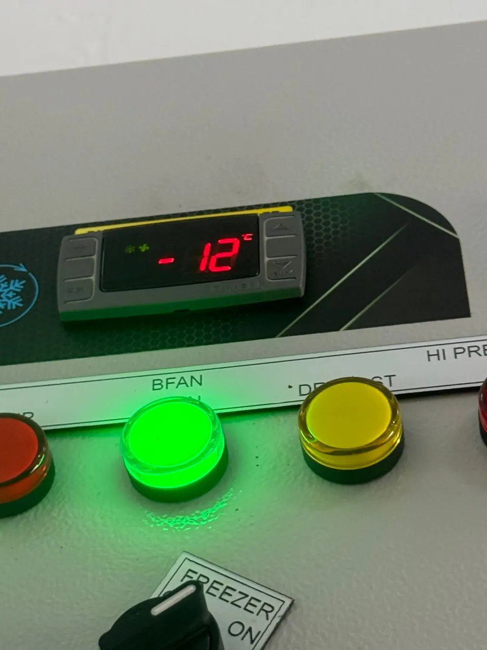 Refrigeration control panel with temperature display for freezer