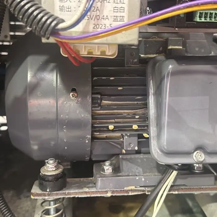 Advanced compressor system maintenance