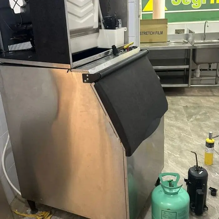 Industrial ice machine maintenance