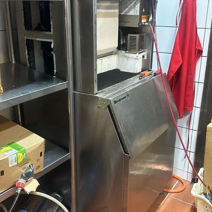 Commercial ice machine repair and maintenance